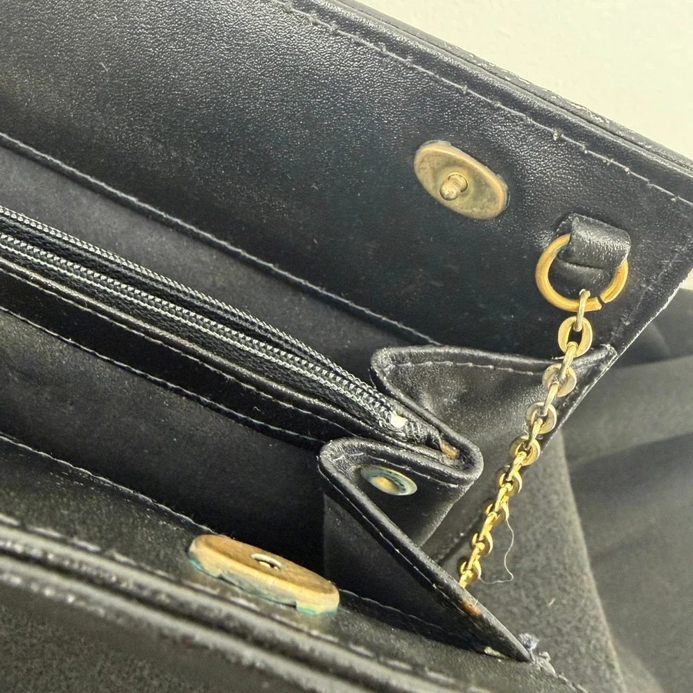 Black Leather Clutch Vintage Cuero Vaca Chain Purse Gold Logo Handbag Argentina